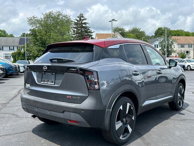 2025 Nissan Kicks SR