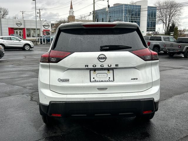 2026 Nissan Rogue Dark Armor™