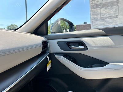 2026 Nissan Rogue Dark Armor™