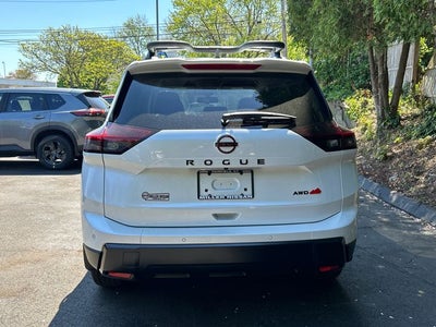 2026 Nissan Rogue Rock Creek®