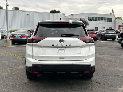 2026 Nissan Rogue Dark Armor™