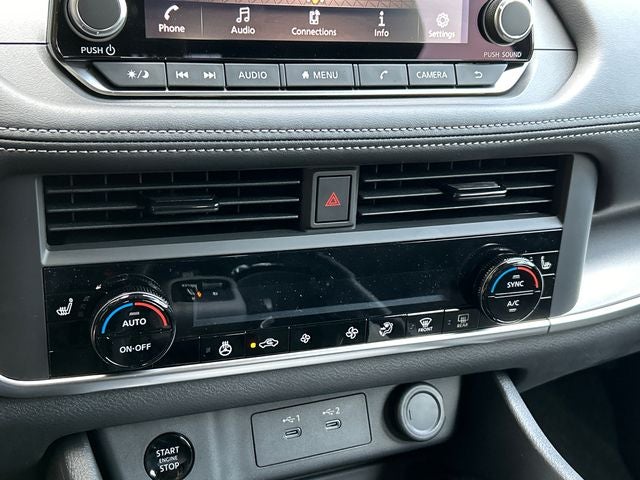 2026 Nissan Rogue Dark Armor™