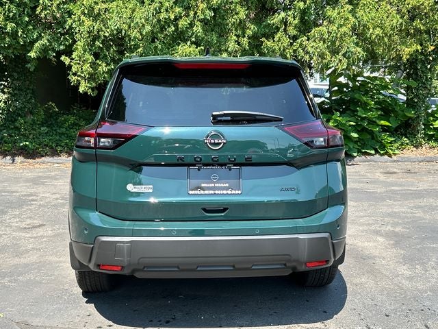 2026 Nissan Rogue Dark Armor™
