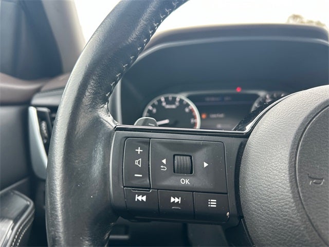 2022 Nissan Rogue SL