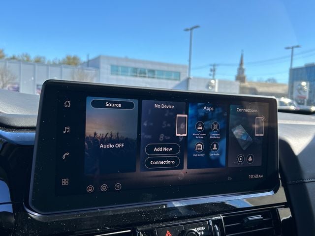 2026 Nissan Pathfinder SV