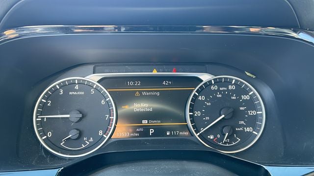 2022 Nissan Pathfinder SL