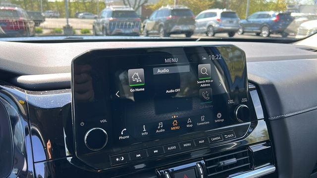 2022 Nissan Pathfinder SL