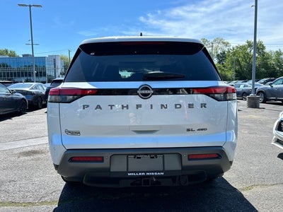 2026 Nissan Pathfinder SL