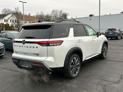 2026 Nissan Pathfinder Platinum