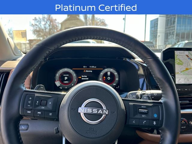 2025 Nissan Pathfinder Platinum