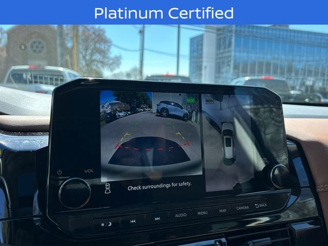 2025 Nissan Pathfinder Platinum