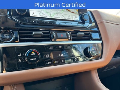 2025 Nissan Pathfinder Platinum