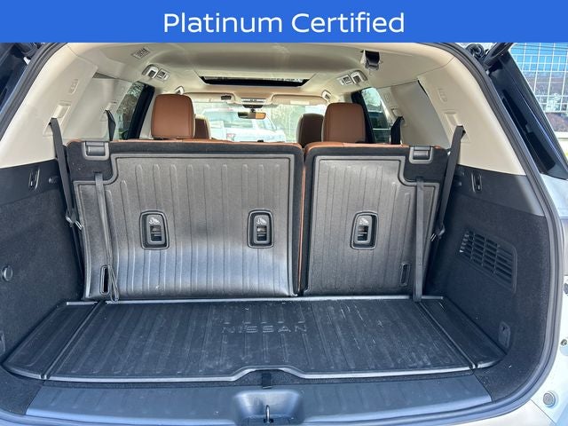 2025 Nissan Pathfinder Platinum