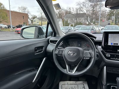 2023 Toyota Corolla Cross LE