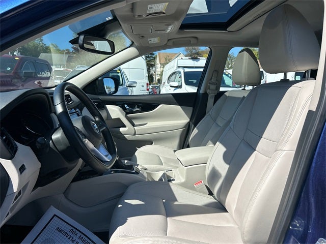 2022 Nissan Rogue Sport SL