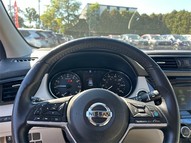 2022 Nissan Rogue Sport SL