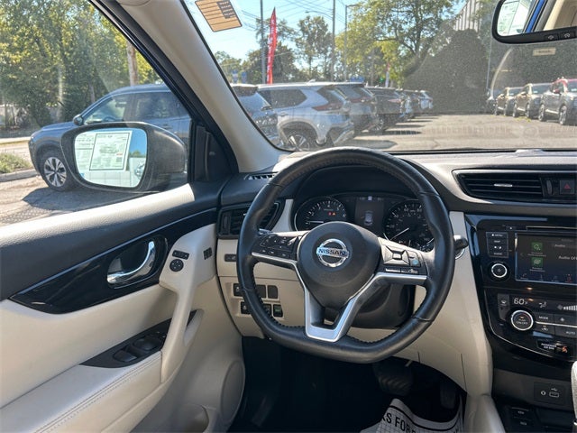 2022 Nissan Rogue Sport SL