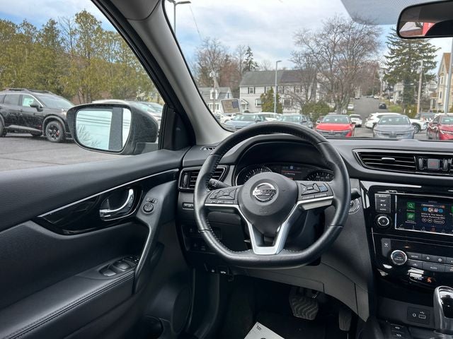 2022 Nissan Rogue Sport SL
