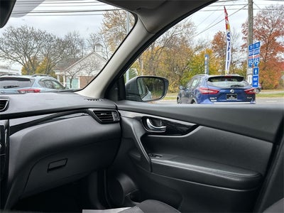 2020 Nissan Rogue Sport SV