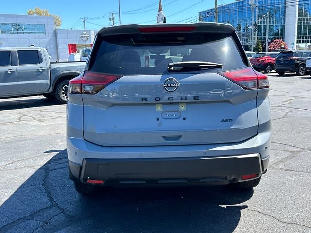 2026 Nissan Rogue Dark Armor™