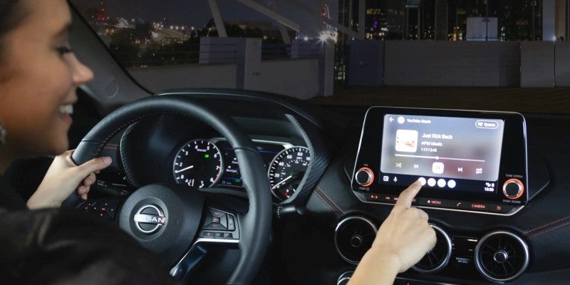 2023 Nissan Sentra tech