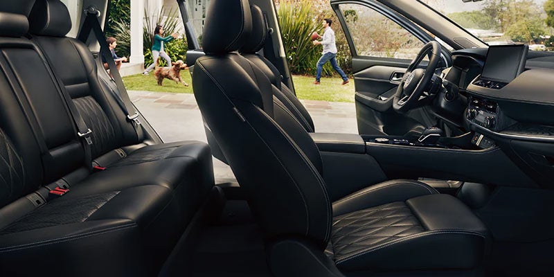 2024 Nissan Rogue interior